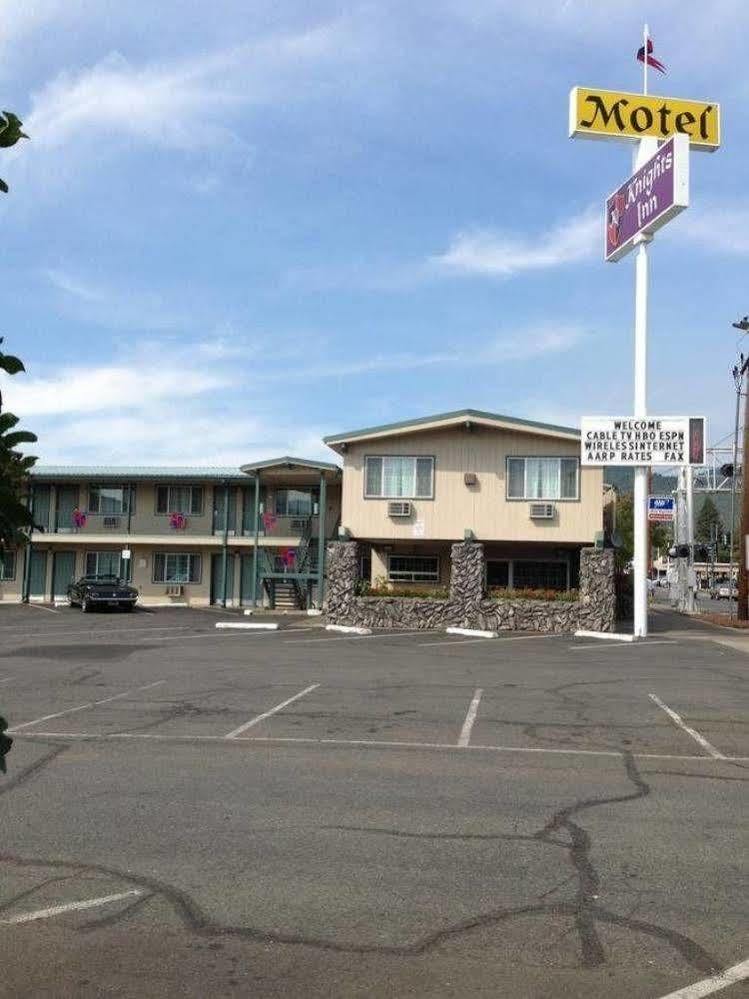 Knights Inn Motel Grants Pass Exteriör bild