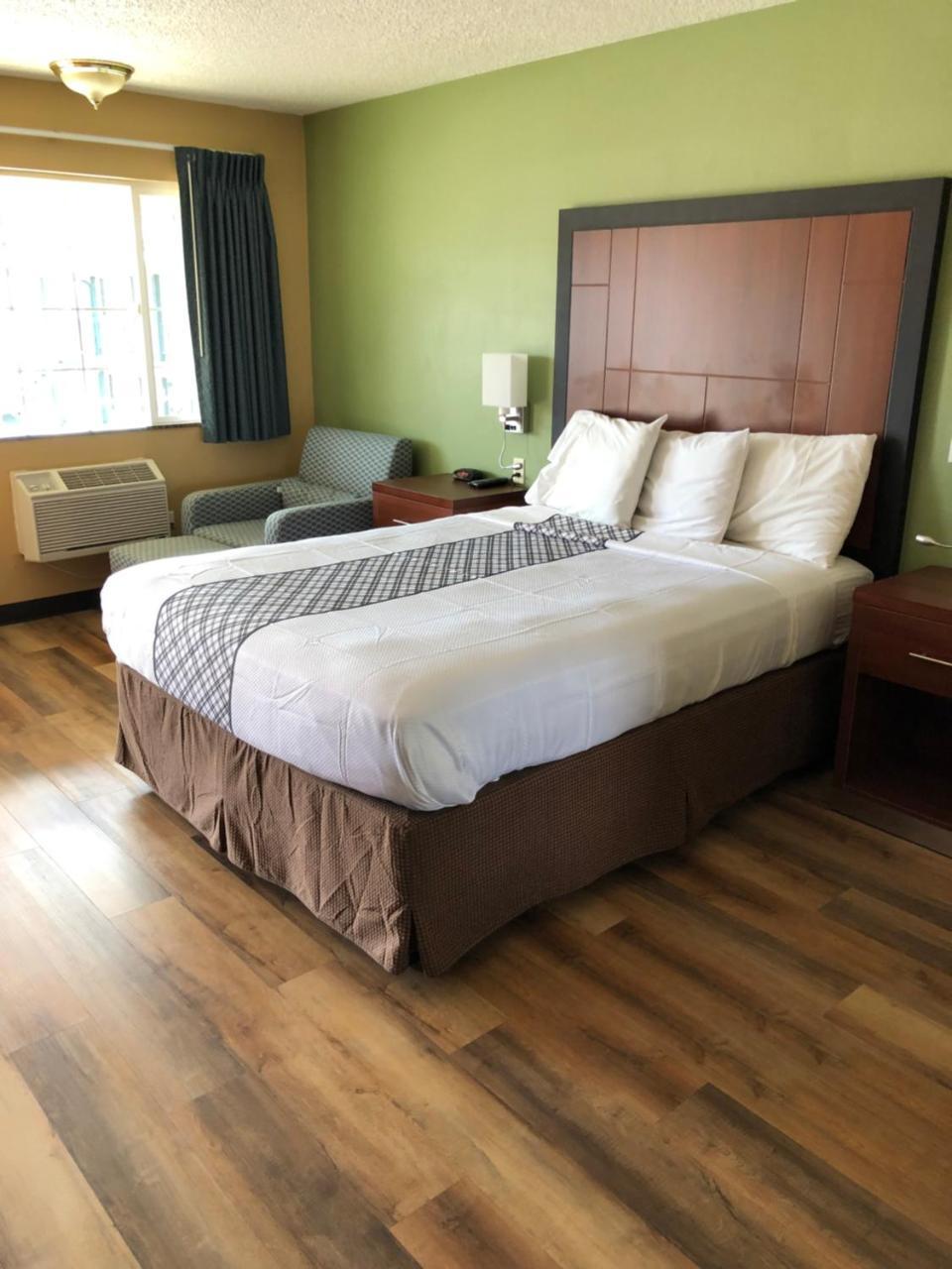 Knights Inn Motel Grants Pass Exteriör bild
